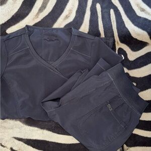 Cherokee Infinity Scrub Set